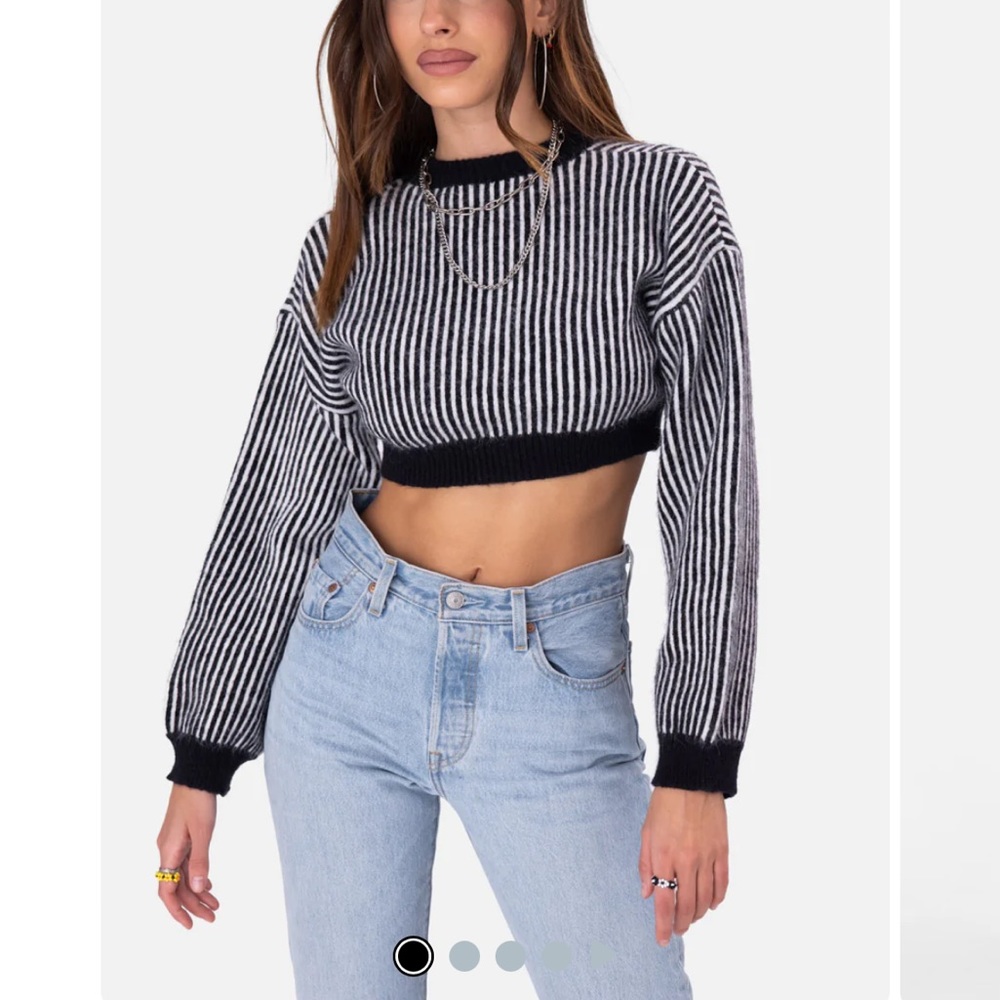 Fuzzy knit cropped sweater